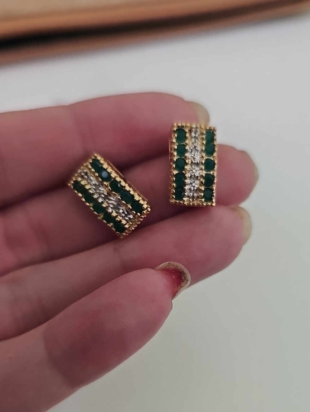 Gold-Tone Emerald & Clear Stone Rectangular Emerald  Stud Earrings Vintage